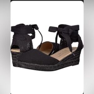 Eric Michael Suzy Black Espadrille SZ 36 (5.5-6 US)